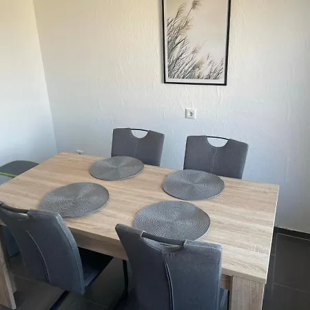Apartment Am Veener Kirchturm Alpen Zewnętrze zdjęcie
